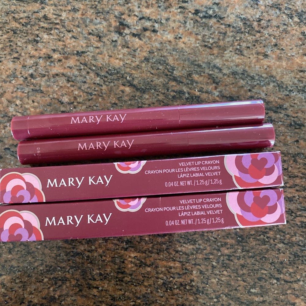 Lot Of 2 MARY KAY VELVET LIP‎ CRAYON~VISIONARY PINK~208941 NIB~LIMITED EDITION!